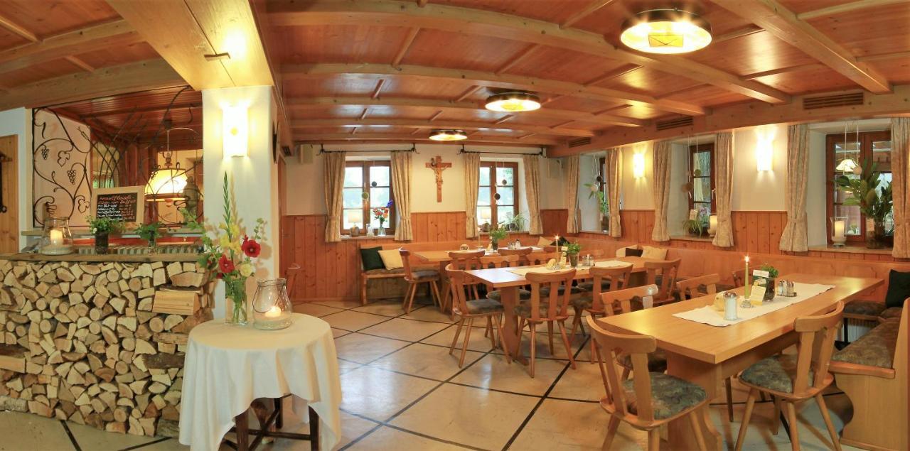 Gasthof Lamprecht ไพทิง ภายนอก รูปภาพ