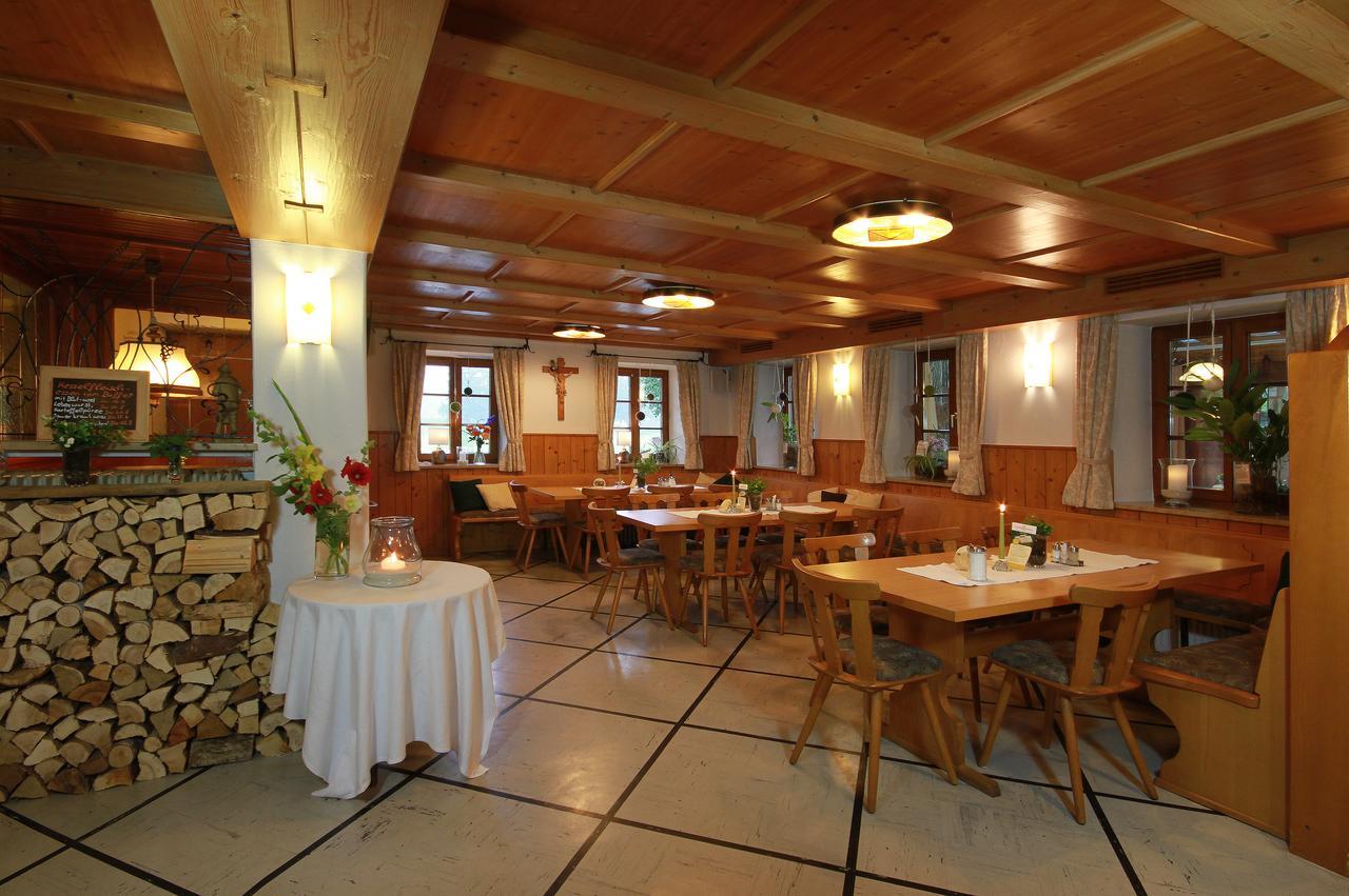 Gasthof Lamprecht ไพทิง ภายนอก รูปภาพ